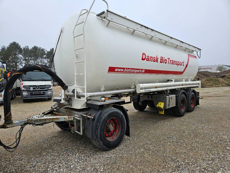 VM TARM 3 axle Pellets - Tank trailer: picture 1 VM TARM 3 axle Pellets - Tank trailer: picture 1