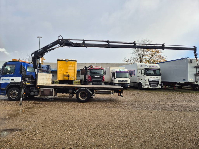 Volvo FM 330 4x2 // Hiab 122 ES-4 HIDUO // - Crane truck: picture 4 Volvo FM 330 4x2 // Hiab 122 ES-4 HIDUO // - Crane truck: picture 4