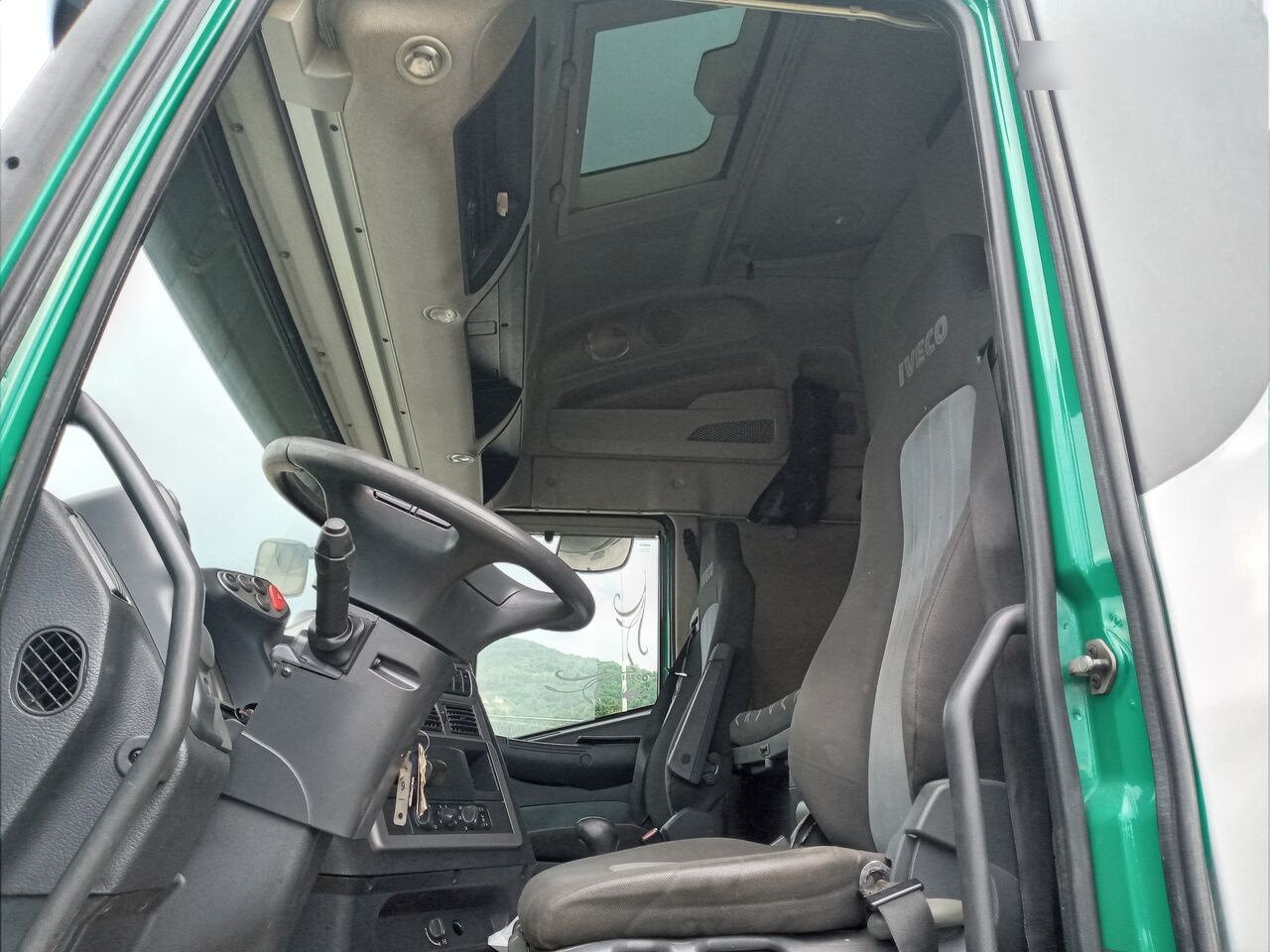 IVECO AS260S50Y/PS on lease IVECO AS260S50Y/PS: picture 12