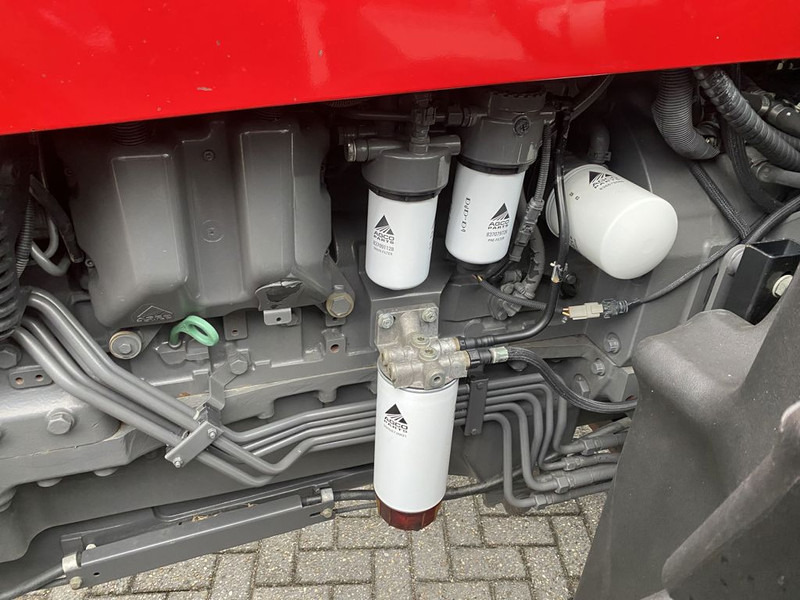 Farm tractor Massey Ferguson 7726S Dyna VT: picture 14 Farm tractor Massey Ferguson 7726S Dyna VT: picture 14