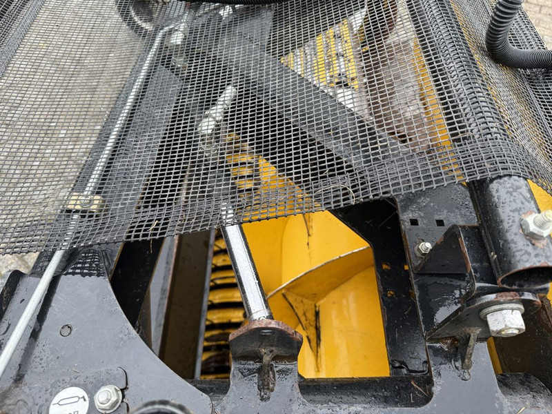 Harvester New Holland 300FPE Gras Pickup: picture 6 Harvester New Holland 300FPE Gras Pickup: picture 6