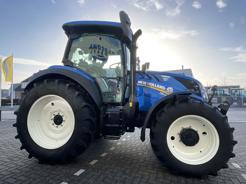 New Holland T5.130 AC Stage V - Farm tractor: picture 3 New Holland T5.130 AC Stage V - Farm tractor: picture 3
