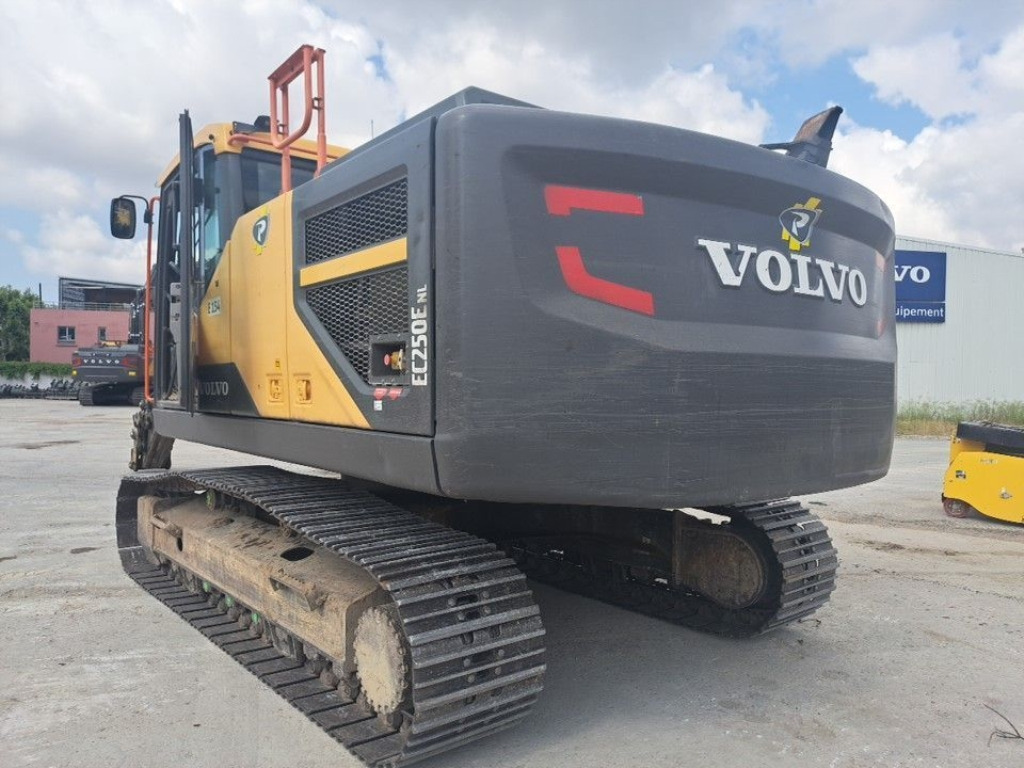 VOLVO EC250E NL - Crawler excavator: picture 5 VOLVO EC250E NL - Crawler excavator: picture 5