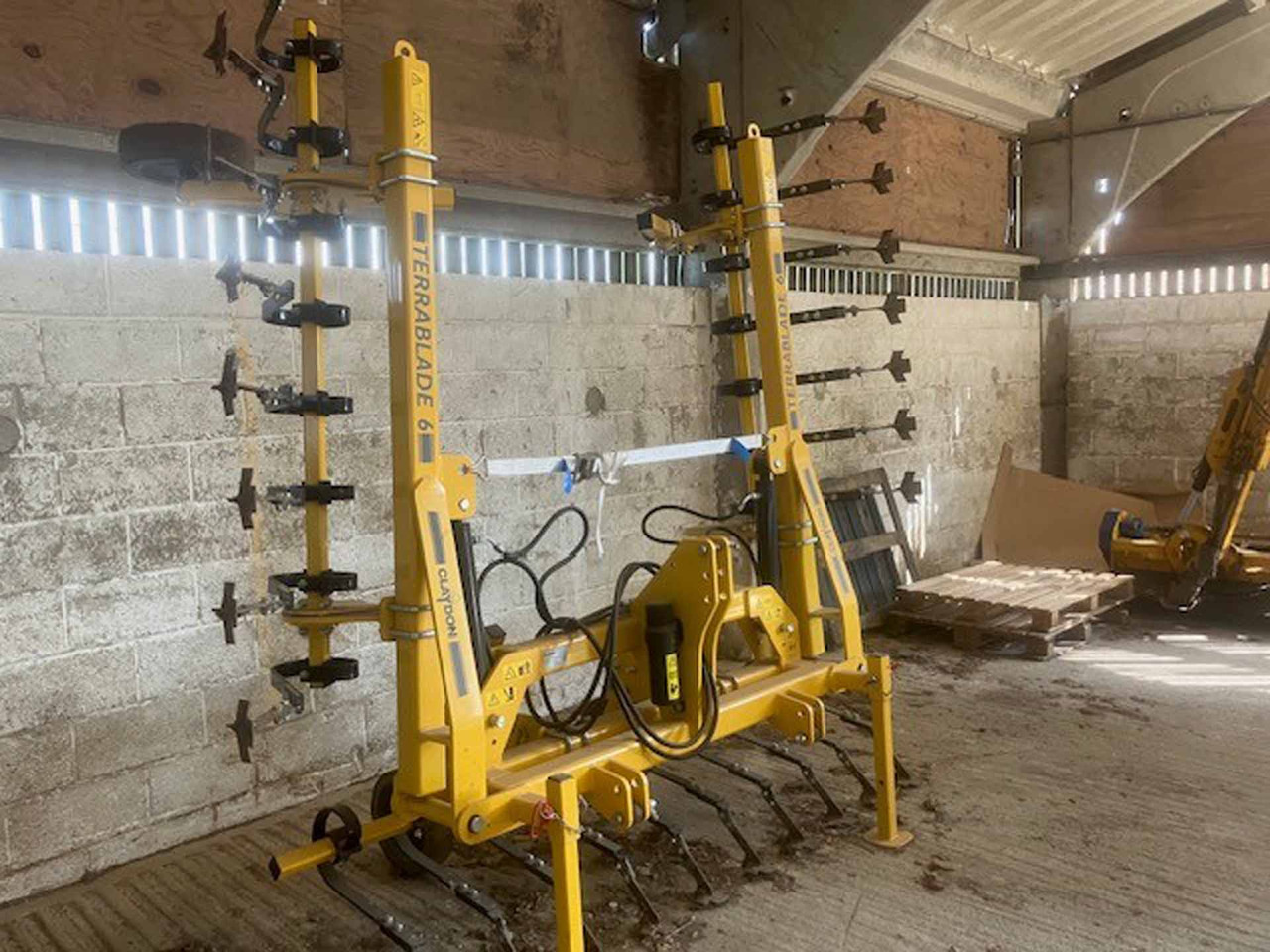 Claydon Terrablade 6m - Soil tillage equipment: picture 2 Claydon Terrablade 6m - Soil tillage equipment: picture 2