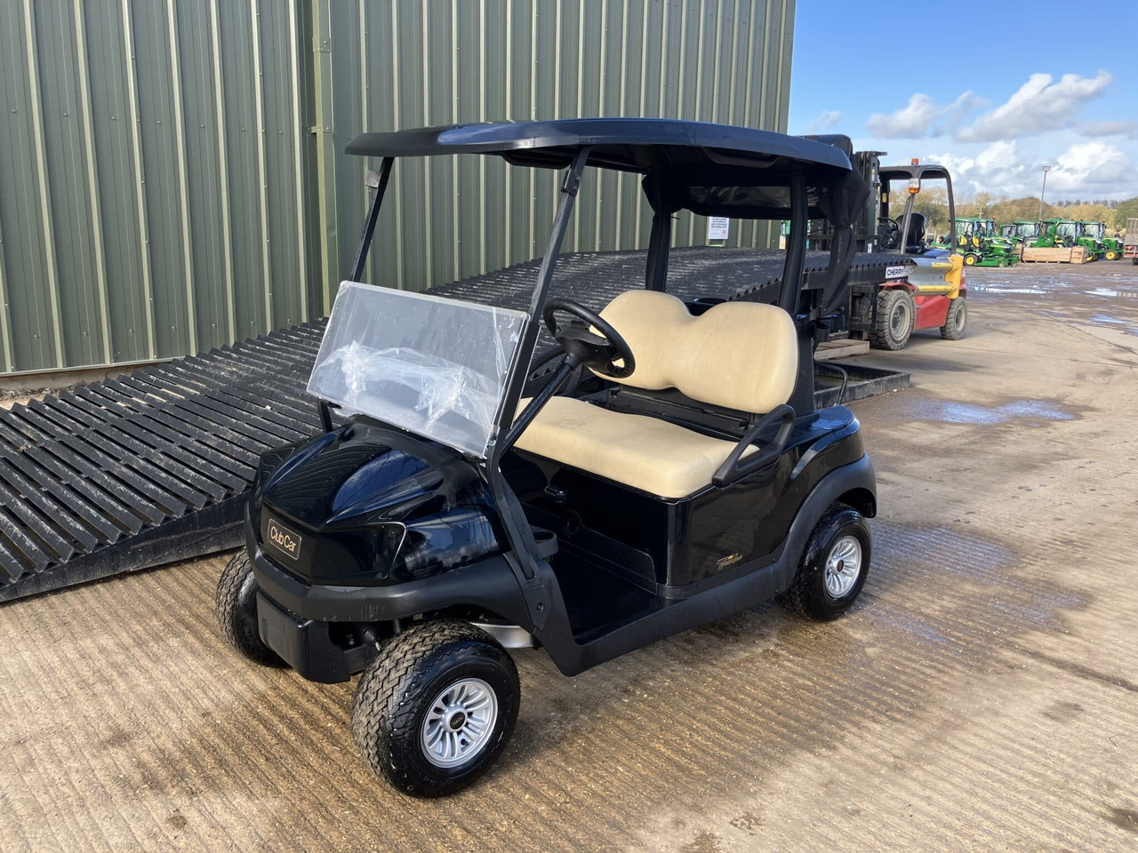 Club Car Tempo Golf Buggy - Golf cart: picture 1 Club Car Tempo Golf Buggy - Golf cart: picture 1
