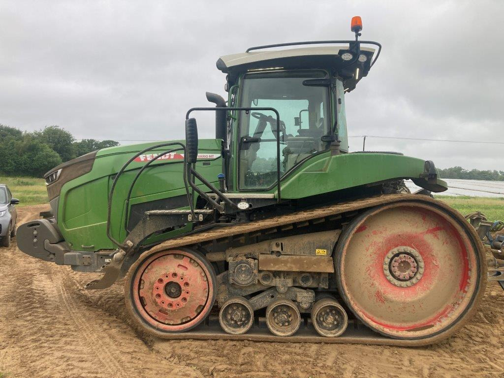 Farm tractor Fendt 943 MT Vario: picture 1