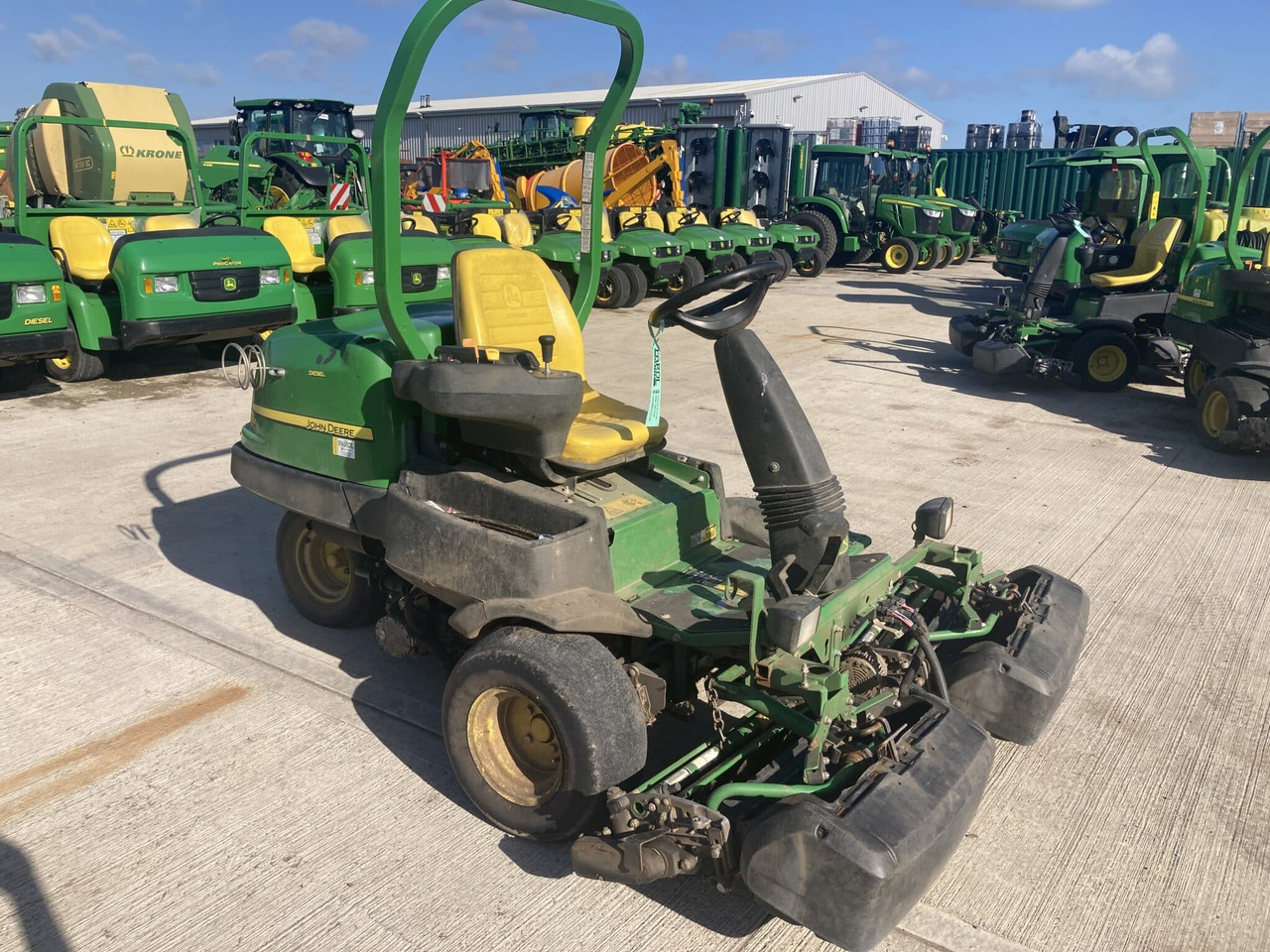 Garden mower John Deere 2500EH greens triple mower: picture 7