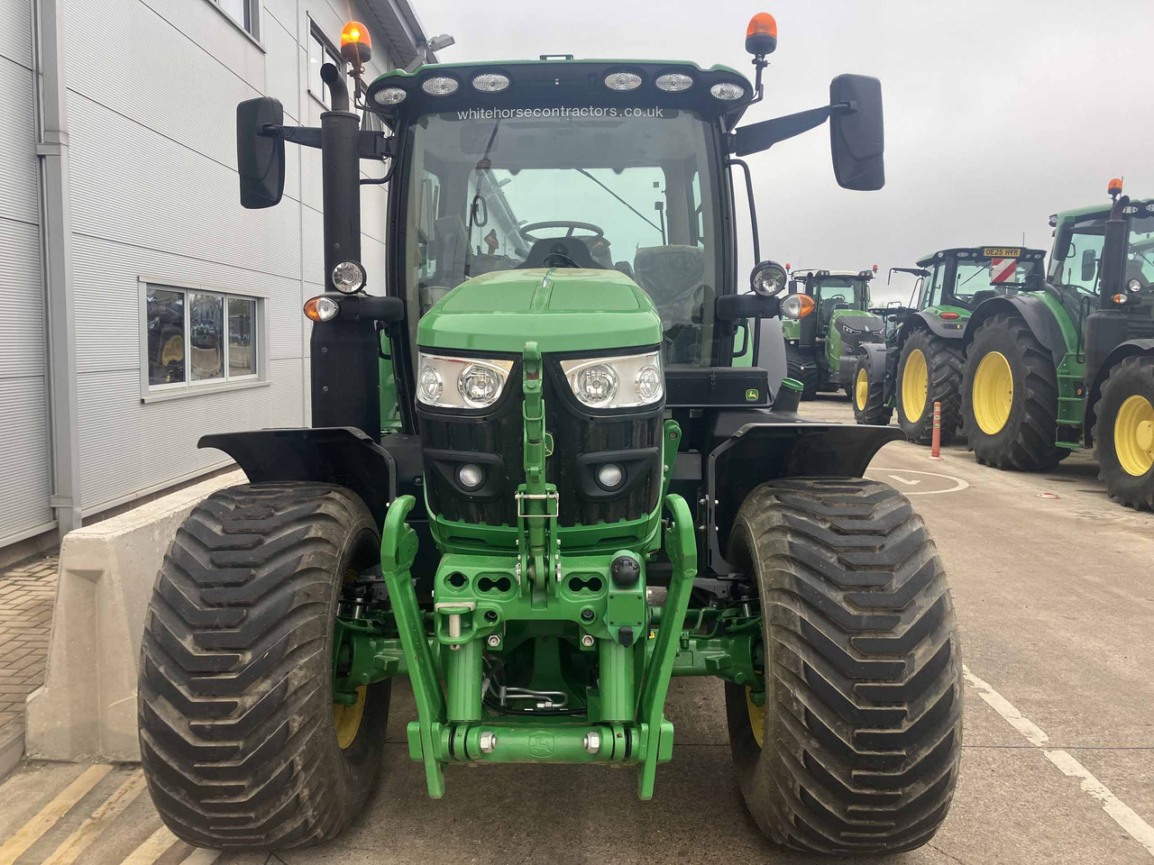 Farm tractor John Deere 6R 130: picture 7