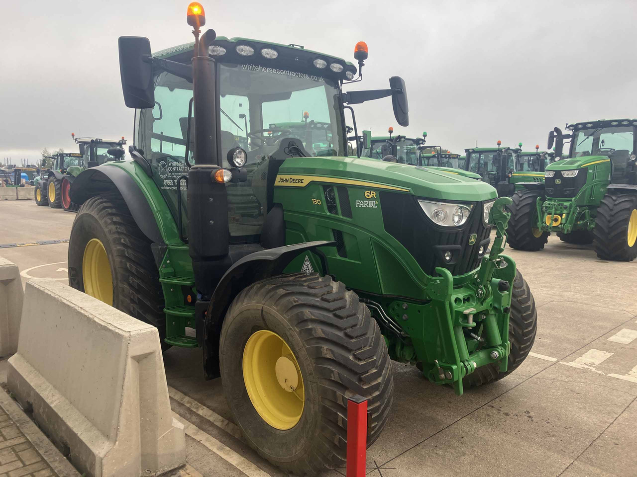 Farm tractor John Deere 6R 130: picture 6