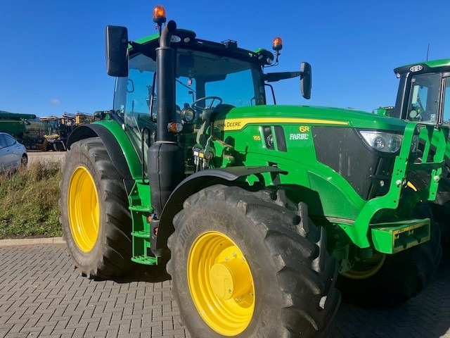 John Deere 6R 155 - Farm tractor: picture 1 John Deere 6R 155 - Farm tractor: picture 1