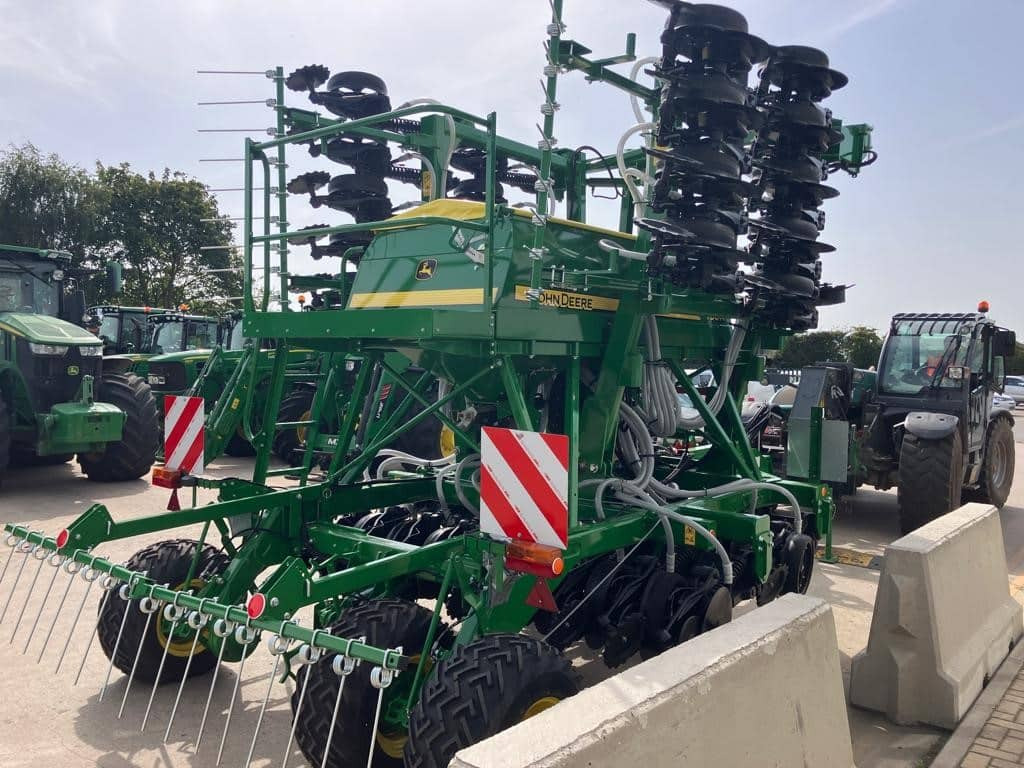 John Deere 750A - Seed drill: picture 5 John Deere 750A - Seed drill: picture 5