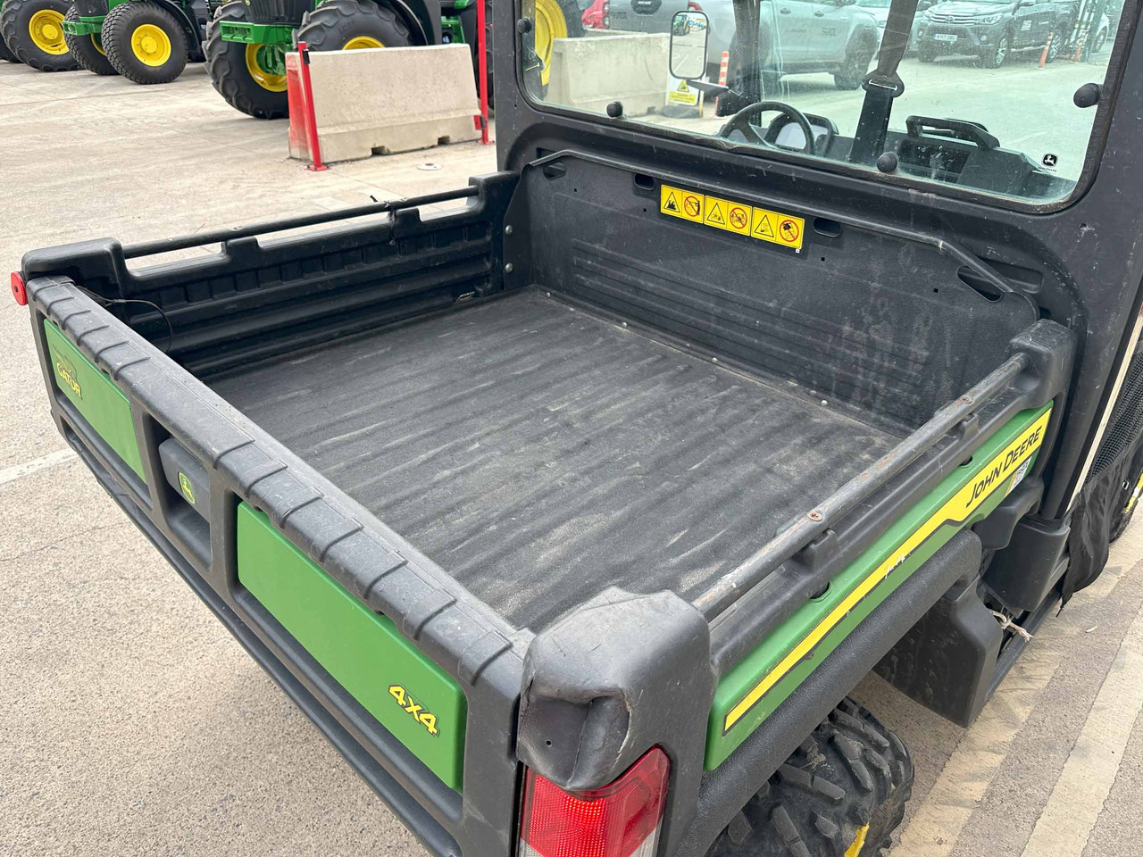 John Deere XUV865M - Side-by-side/ ATV: picture 5 John Deere XUV865M - Side-by-side/ ATV: picture 5
