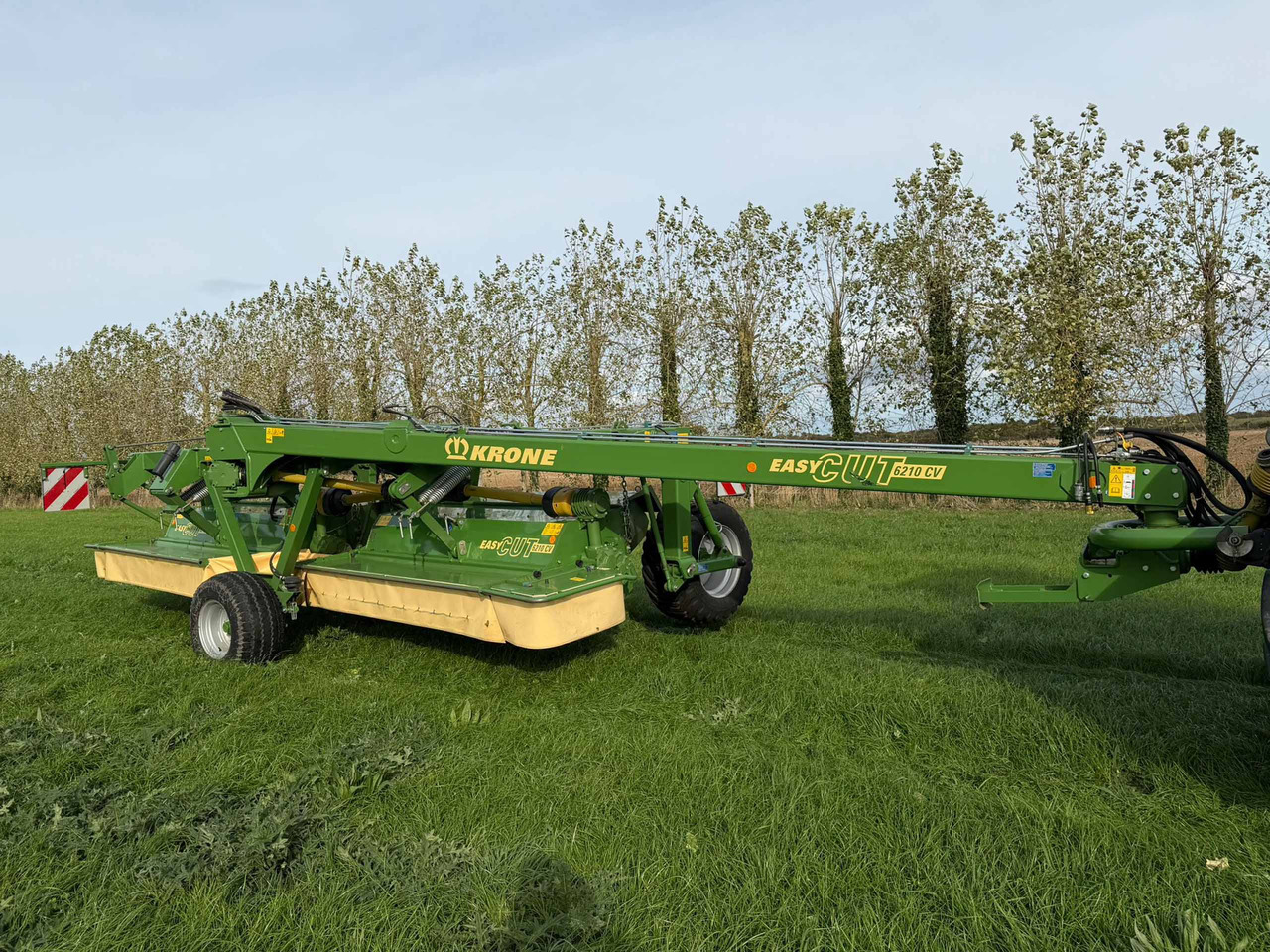 Krone Easy Cut 6210CV - Hay and forage equipment: picture 1 Krone Easy Cut 6210CV - Hay and forage equipment: picture 1