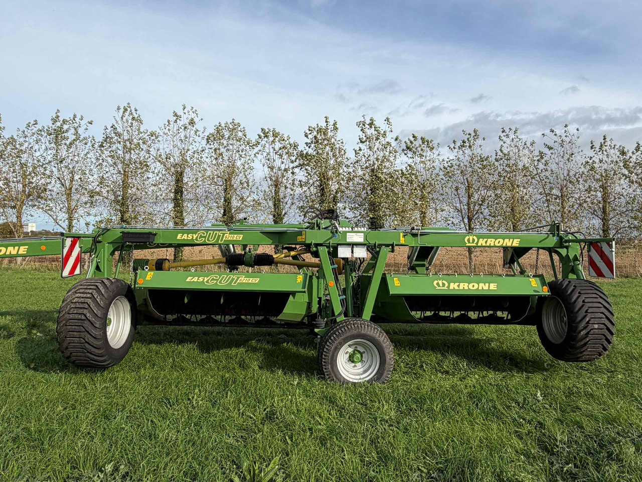 Krone Easy Cut 6210CV - Hay and forage equipment: picture 4 Krone Easy Cut 6210CV - Hay and forage equipment: picture 4