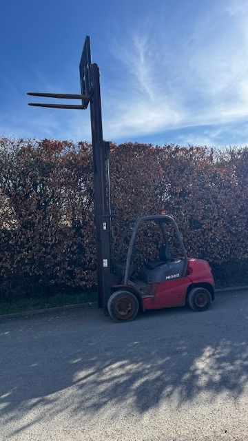 MANITOU MI30D - Telescopic handler: picture 2 MANITOU MI30D - Telescopic handler: picture 2