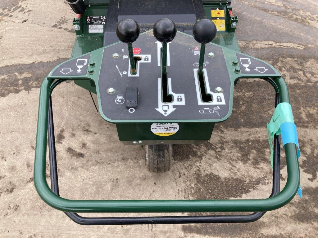 Turfco F15B Mete-R-Matic topdresser - Garden equipment: picture 3 Turfco F15B Mete-R-Matic topdresser - Garden equipment: picture 3