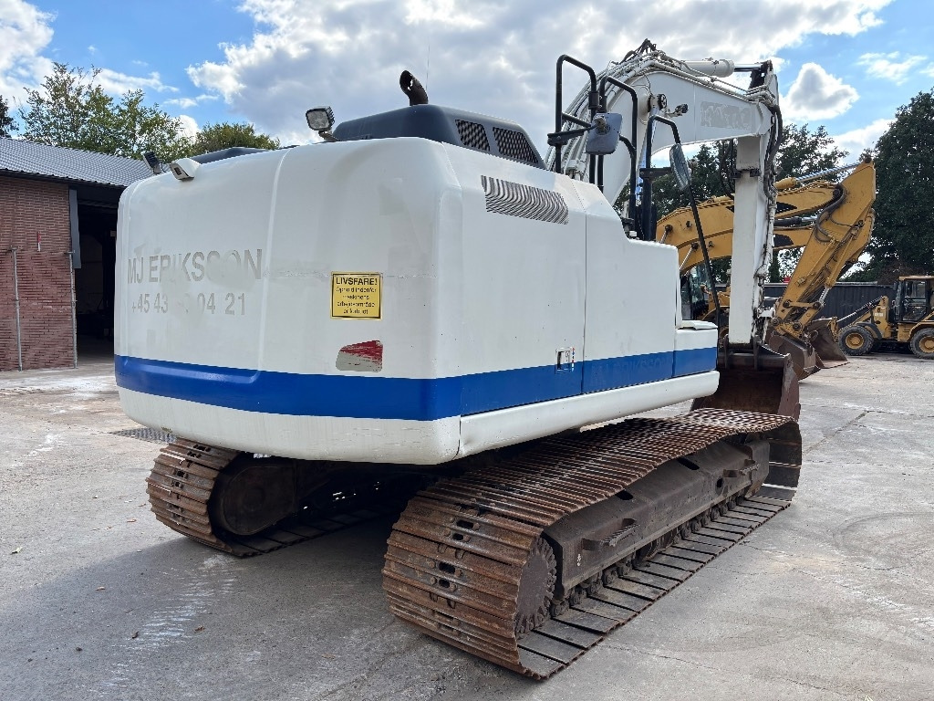 CAT 320E  - Crawler excavator: picture 3 CAT 320E  - Crawler excavator: picture 3