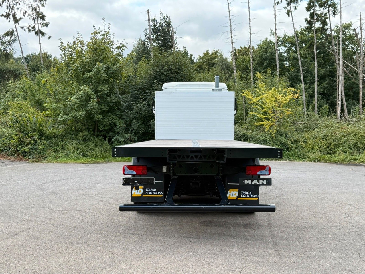 MAN TGS 41.400 BB 8X4 - Dropside/ Flatbed truck: picture 5 MAN TGS 41.400 BB 8X4 - Dropside/ Flatbed truck: picture 5