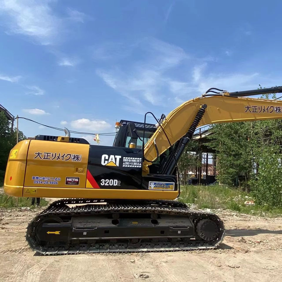 CAT 320 D 2 - Crawler excavator: picture 1 CAT 320 D 2 - Crawler excavator: picture 1