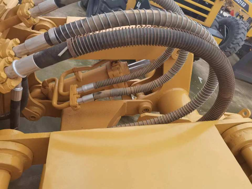 Hot Sale High Quality Used CAT D7G Bulldozer Construction Machinery Caterpillar Bulldozer - Bulldozer: picture 4 Hot Sale High Quality Used CAT D7G Bulldozer Construction Machinery Caterpillar Bulldozer - Bulldozer: picture 4