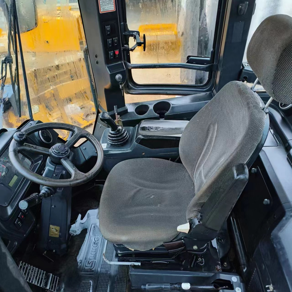 LIUGONG 856H - Wheel loader: picture 5 LIUGONG 856H - Wheel loader: picture 5