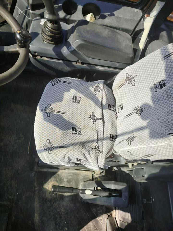 LiuGong LG 870H Hot Selling Good Condition Low Price China Used Loader Used Construction Equipment Second-hand - Wheel loader: picture 3 LiuGong LG 870H Hot Selling Good Condition Low Price China Used Loader Used Construction Equipment Second-hand - Wheel loader: picture 3