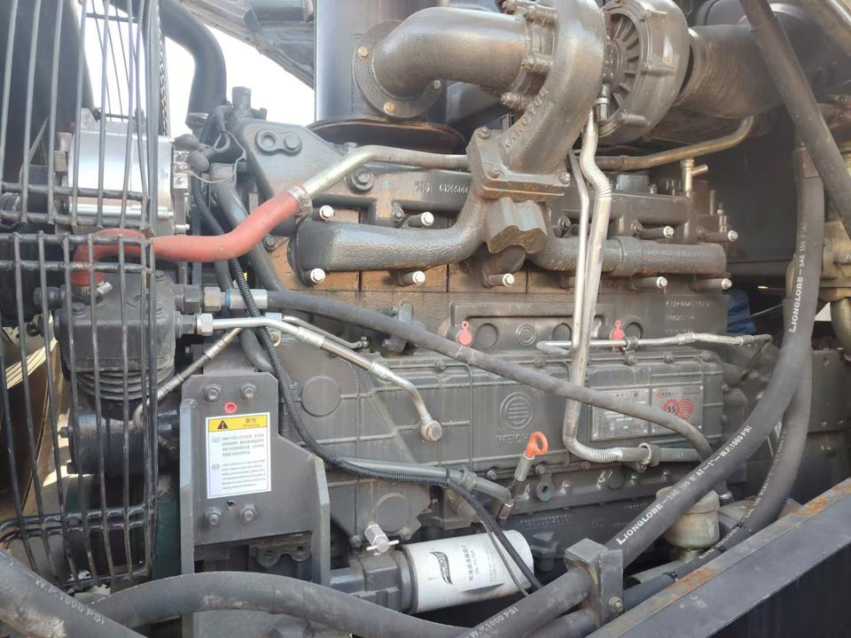 Liugong 870H Used Wheel Loader Good Working Condition Strong Energy Construction Machine for Sale - Wheel loader: picture 5 Liugong 870H Used Wheel Loader Good Working Condition Strong Energy Construction Machine for Sale - Wheel loader: picture 5