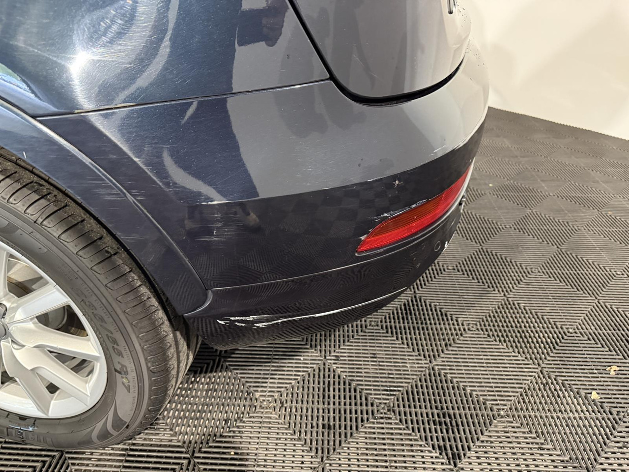 Audi | Q3 | 2.0 TFSI quattro Pro Line | 2012 | 206.736 km | 73TJL4 | Logisch - SUV: picture 2 Audi | Q3 | 2.0 TFSI quattro Pro Line | 2012 | 206.736 km | 73TJL4 | Logisch - SUV: picture 2