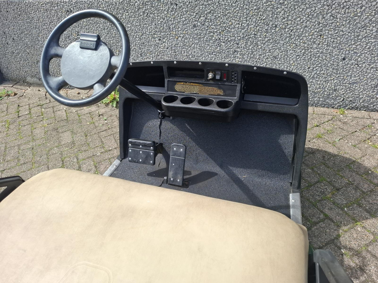 E-Z-GO TXT 2-Persoons Elektrische Golfkar met Open Laadbak 1442482 - Golf cart: picture 5 E-Z-GO TXT 2-Persoons Elektrische Golfkar met Open Laadbak 1442482 - Golf cart: picture 5