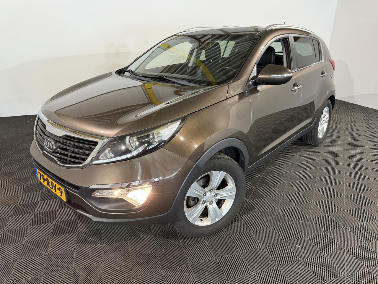 Kia | Sportage | 1.6 GDI X-ecutive Plus Pack | 2011 | 203.245 km | 79RJV9 | Logisch - SUV: picture 1 Kia | Sportage | 1.6 GDI X-ecutive Plus Pack | 2011 | 203.245 km | 79RJV9 | Logisch - SUV: picture 1