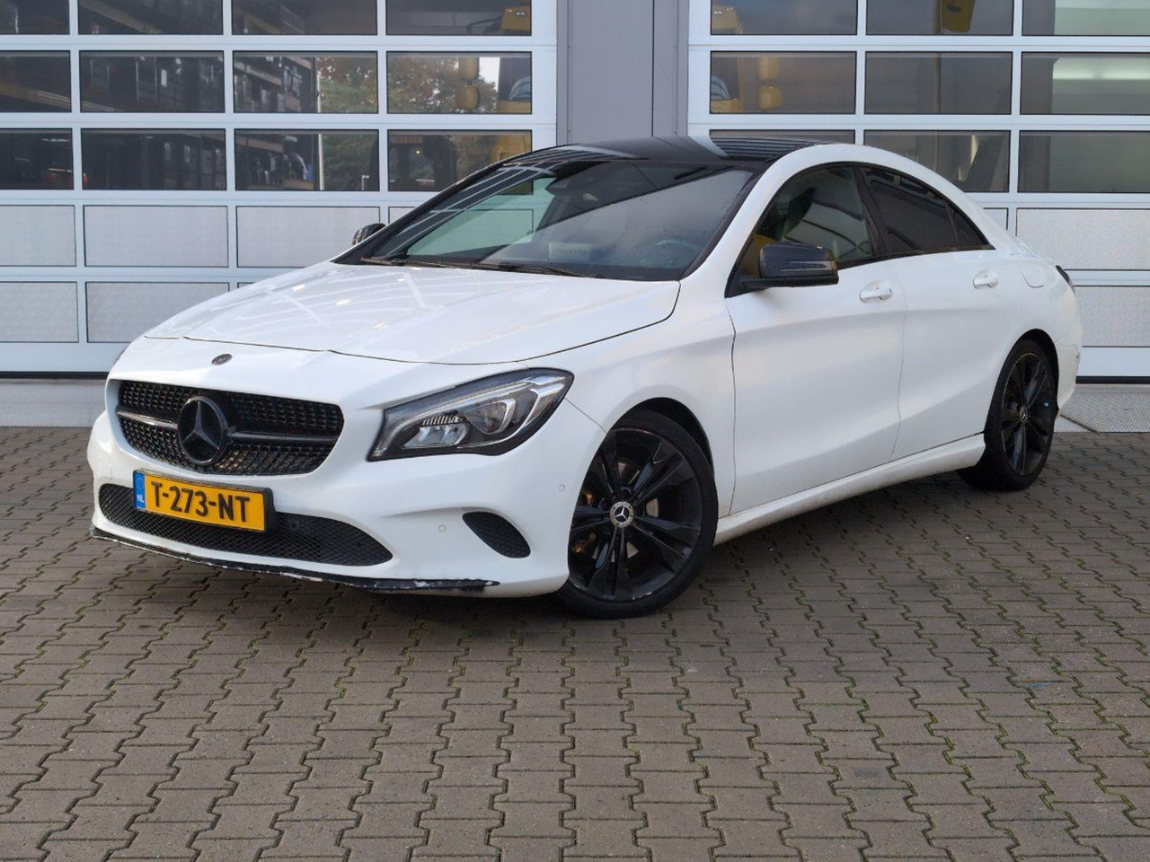 Sedan Mercedes-Benz CLA-klasse 180 Prestige | 2018 | 143.327 km | Automaat | T273NT | NAP: Geen oordeel: picture 1