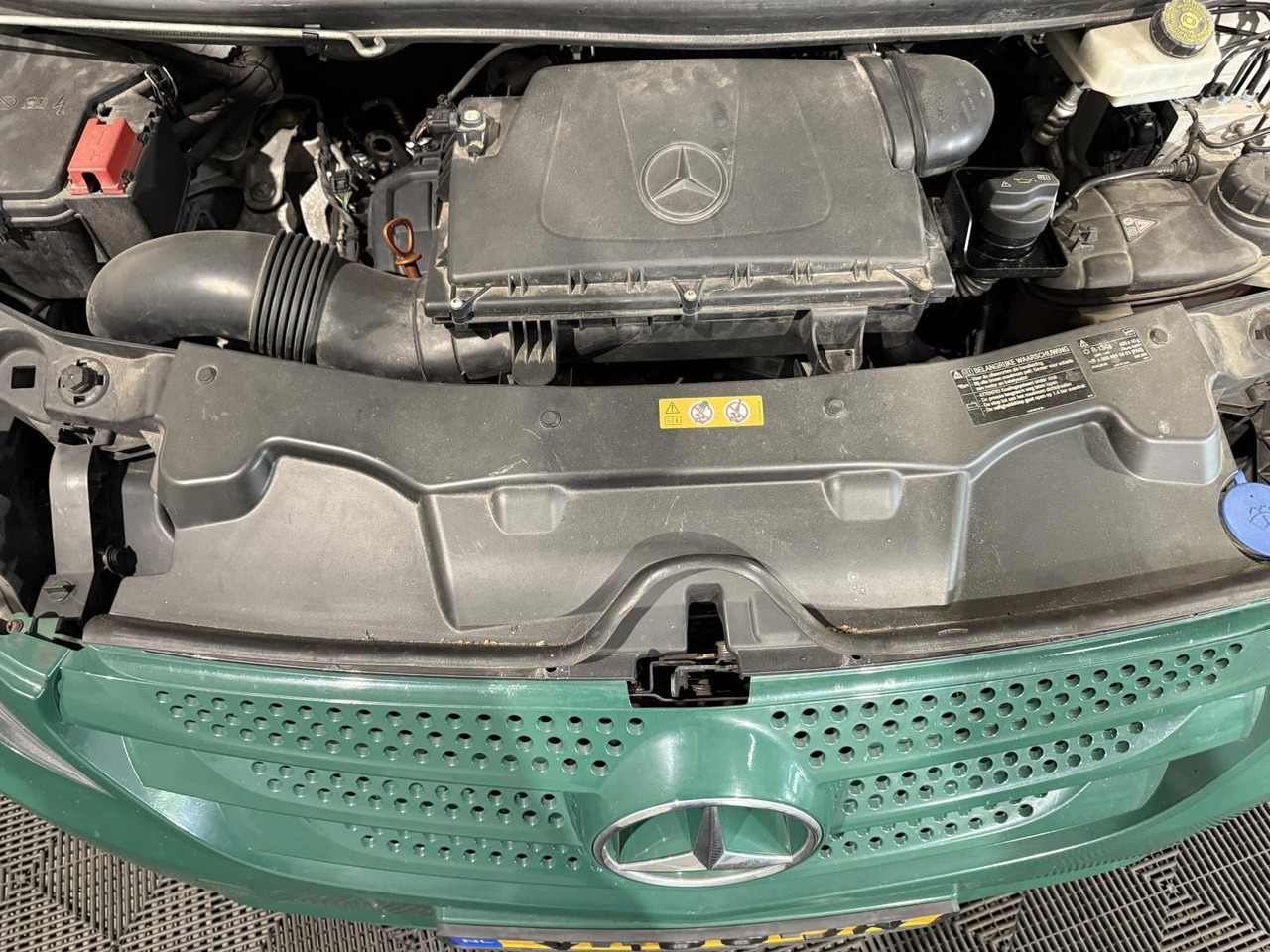 Mercedes-Benz Vito 109 CDI Lang Business Professional | 2017 | 192.928 km | V-100-JN - Small van: picture 4 Mercedes-Benz Vito 109 CDI Lang Business Professional | 2017 | 192.928 km | V-100-JN - Small van: picture 4