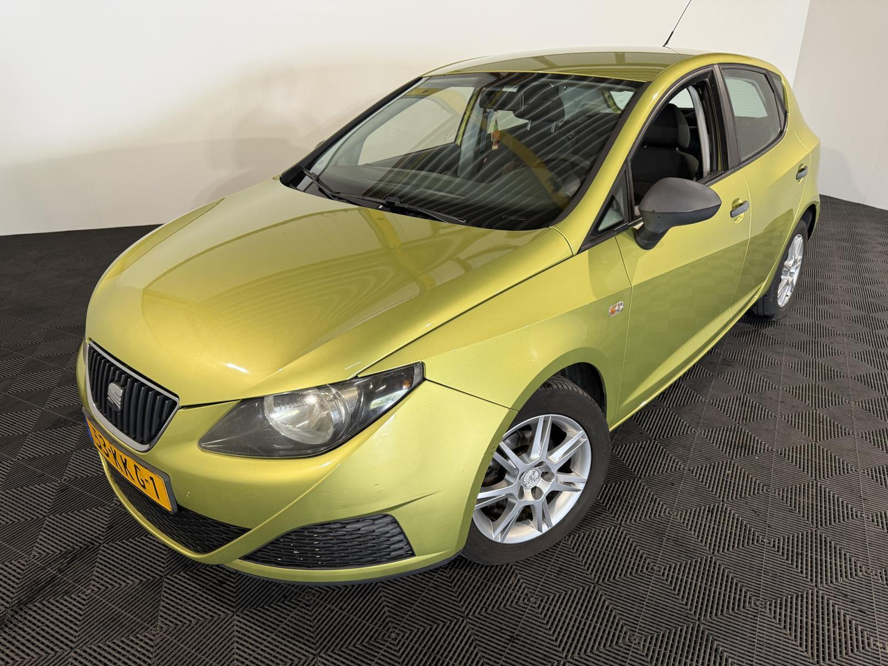 SEAT | Ibiza | 1.2 Club | 2009 | 223.425 km | 53KKG1 | Logisch - Hatchback: picture 1 SEAT | Ibiza | 1.2 Club | 2009 | 223.425 km | 53KKG1 | Logisch - Hatchback: picture 1