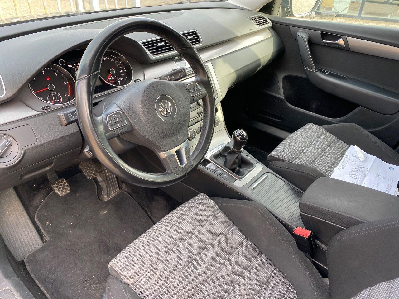 Volkswagen Passat Variant 2.0 TDI Highline BlueMotion | 2012 | 265.279 km | PL474H | NAP: Geen oordeel - Car: picture 5 Volkswagen Passat Variant 2.0 TDI Highline BlueMotion | 2012 | 265.279 km | PL474H | NAP: Geen oordeel - Car: picture 5