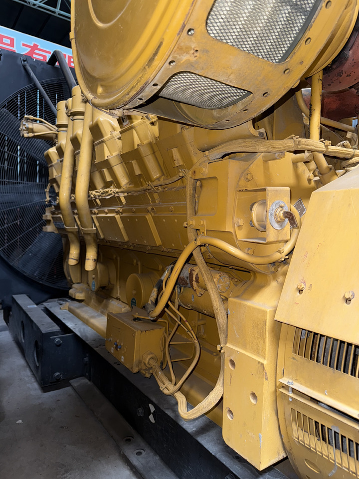 CATPILLAR 3512 - Tool/ Equipment: picture 4 CATPILLAR 3512 - Tool/ Equipment: picture 4