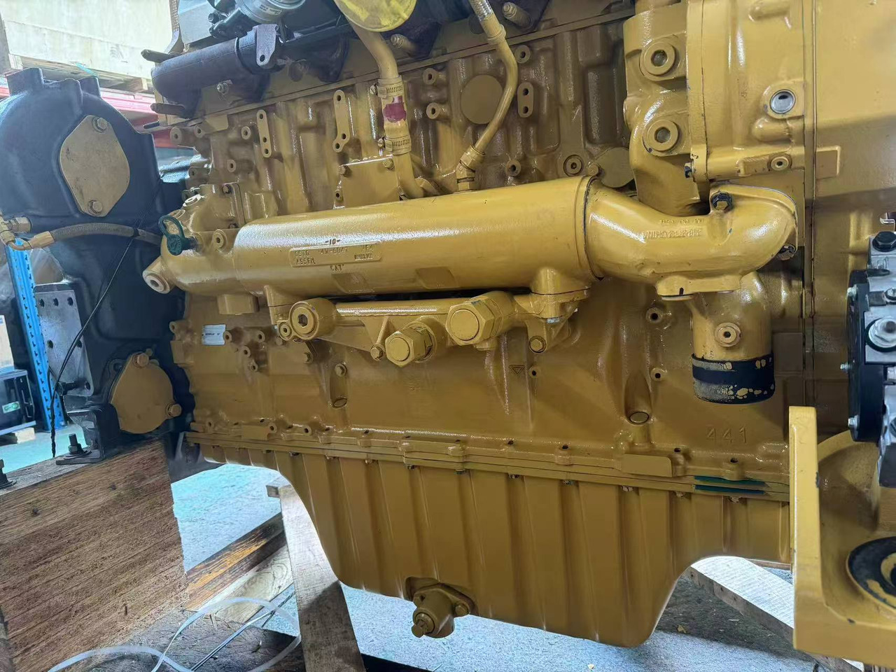 CATPILLAR C18 - Automotive service equipment: picture 4 CATPILLAR C18 - Automotive service equipment: picture 4