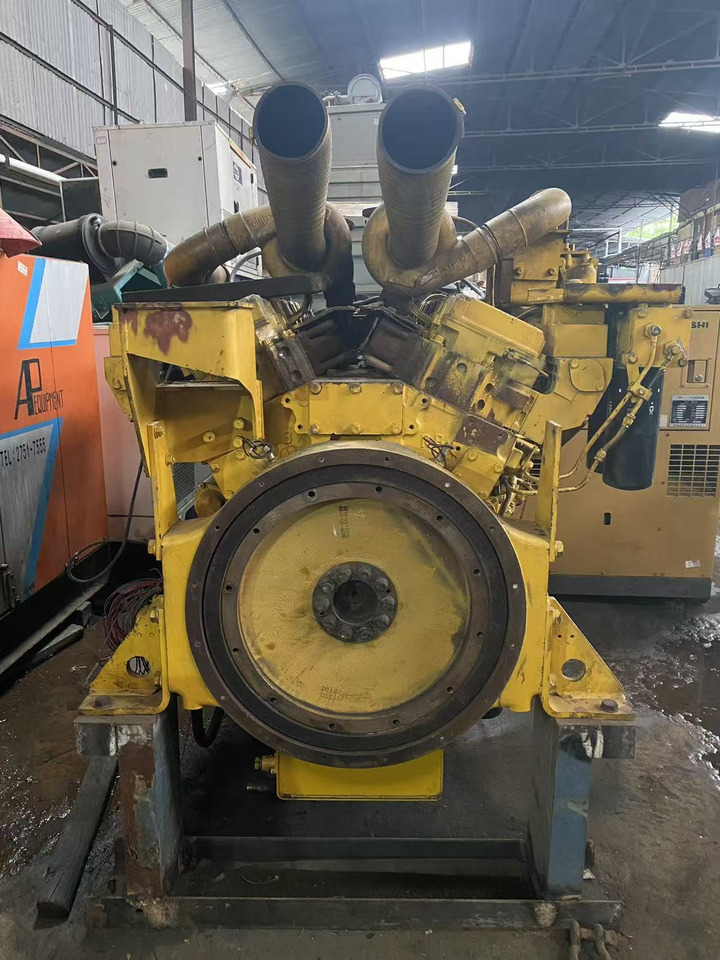 KOMATSU SAA12V140E - Engine for Industrial HVAC equipment: picture 3 KOMATSU SAA12V140E - Engine for Industrial HVAC equipment: picture 3