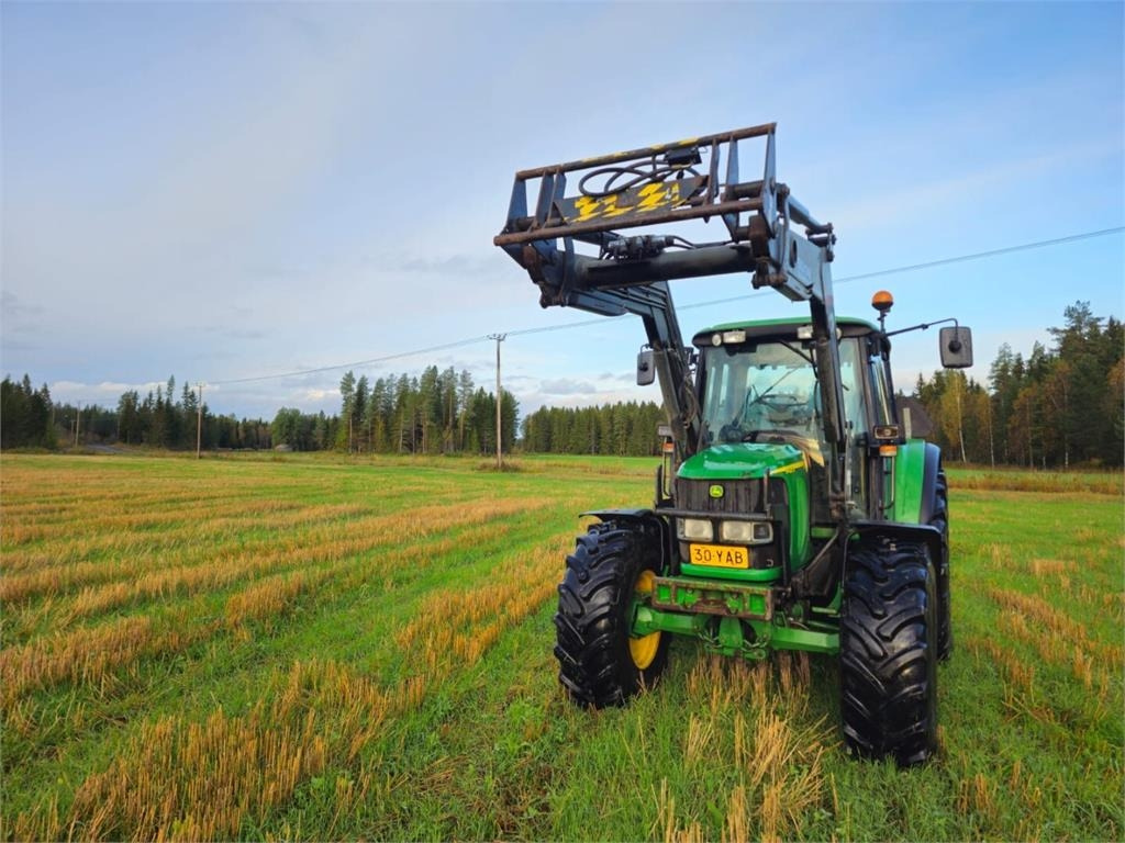 John Deere 6420S AP Premium Plus 50km/h - Farm tractor: picture 3 John Deere 6420S AP Premium Plus 50km/h - Farm tractor: picture 3