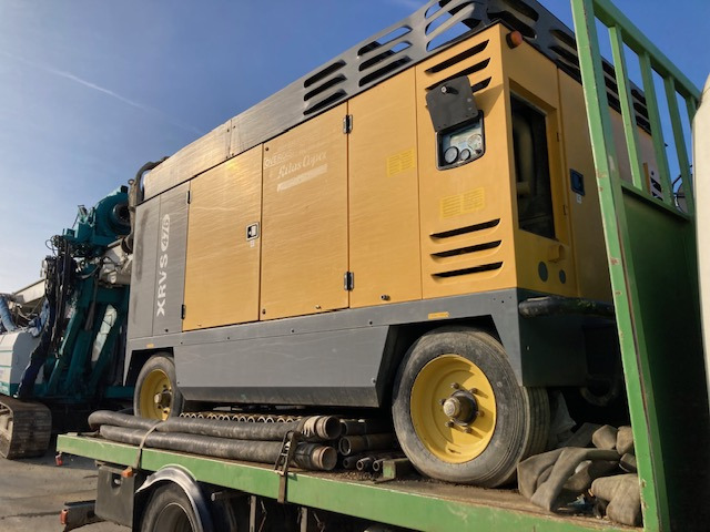 FOREUSE HERRENKNECHT COMPRESSEUR ET CAMION - Air compressor, Truck: picture 1 FOREUSE HERRENKNECHT COMPRESSEUR ET CAMION - Air compressor, Truck: picture 1