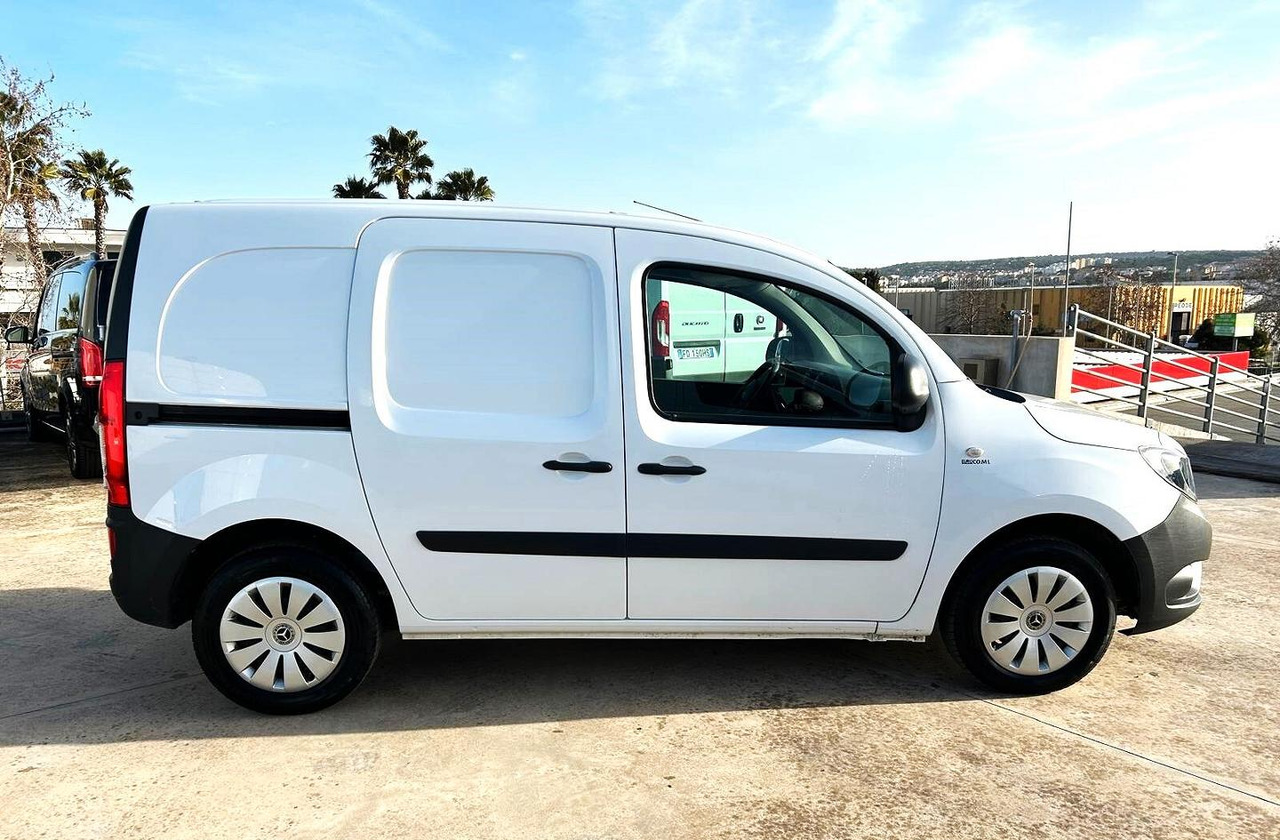 Mercedes Citan 111 cdi Furgone LONG 3 posti - Small van: picture 3 Mercedes Citan 111 cdi Furgone LONG 3 posti - Small van: picture 3