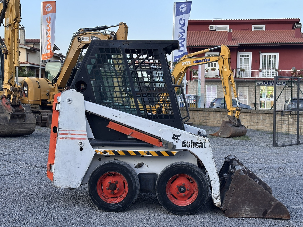 BOBCAT S70 - Skid steer loader: picture 2 BOBCAT S70 - Skid steer loader: picture 2