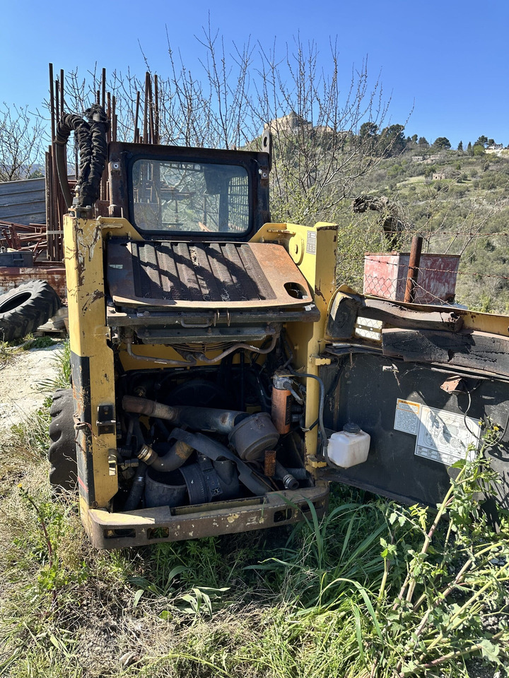 CAT 248 - Skid steer loader: picture 3 CAT 248 - Skid steer loader: picture 3