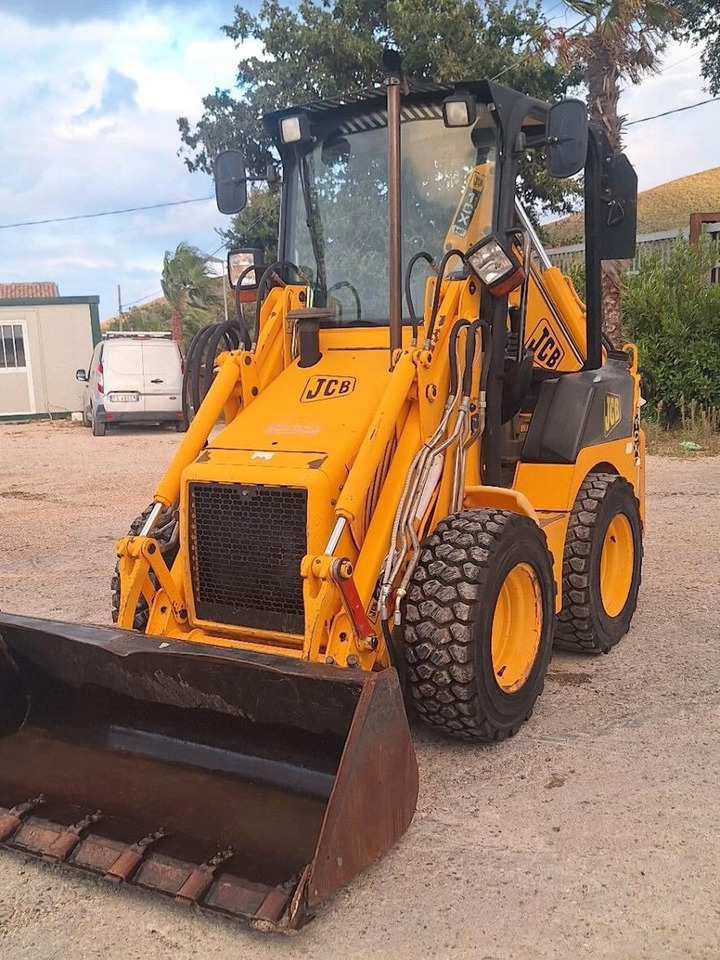 JCB 1CX-HF - Backhoe loader: picture 1 JCB 1CX-HF - Backhoe loader: picture 1