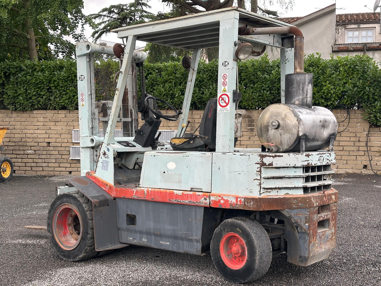 OM DI35C - Forklift: picture 5 OM DI35C - Forklift: picture 5