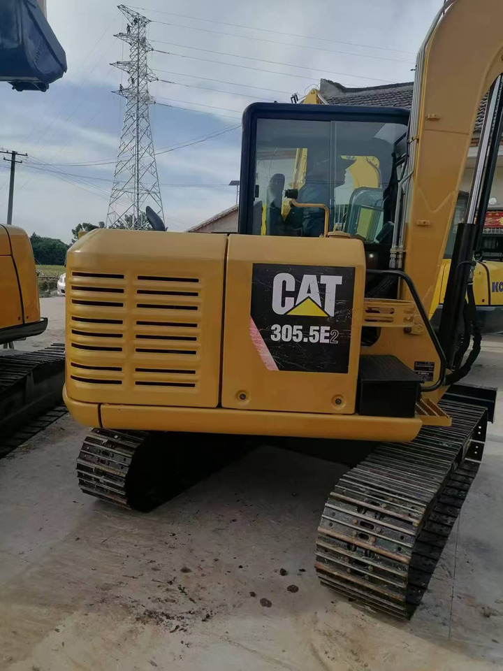 CATERPILLAR 305.5E2 - Mini excavator: picture 3 CATERPILLAR 305.5E2 - Mini excavator: picture 3