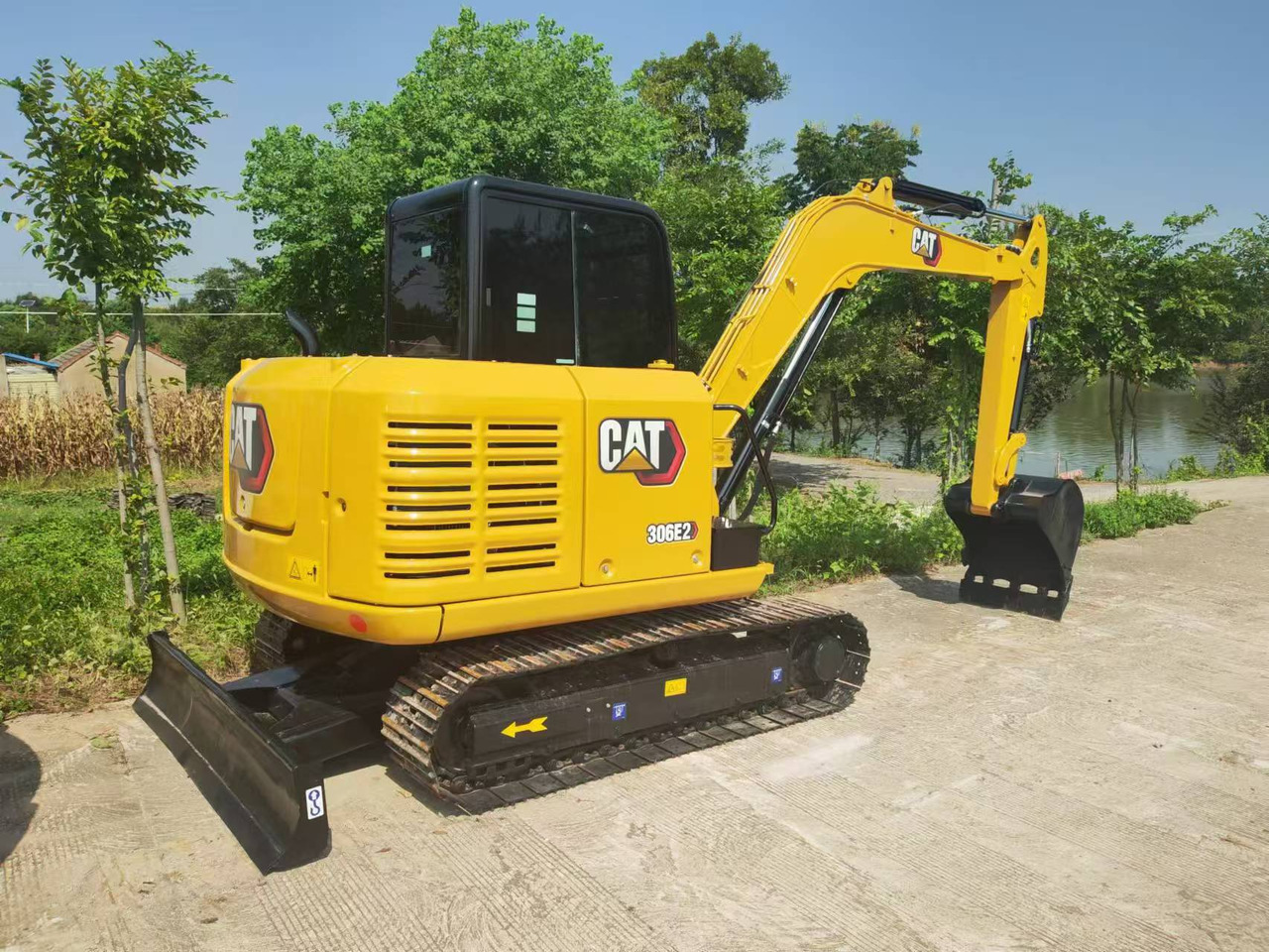 CATERPILLAR 306E2 - Crawler excavator: picture 1 CATERPILLAR 306E2 - Crawler excavator: picture 1