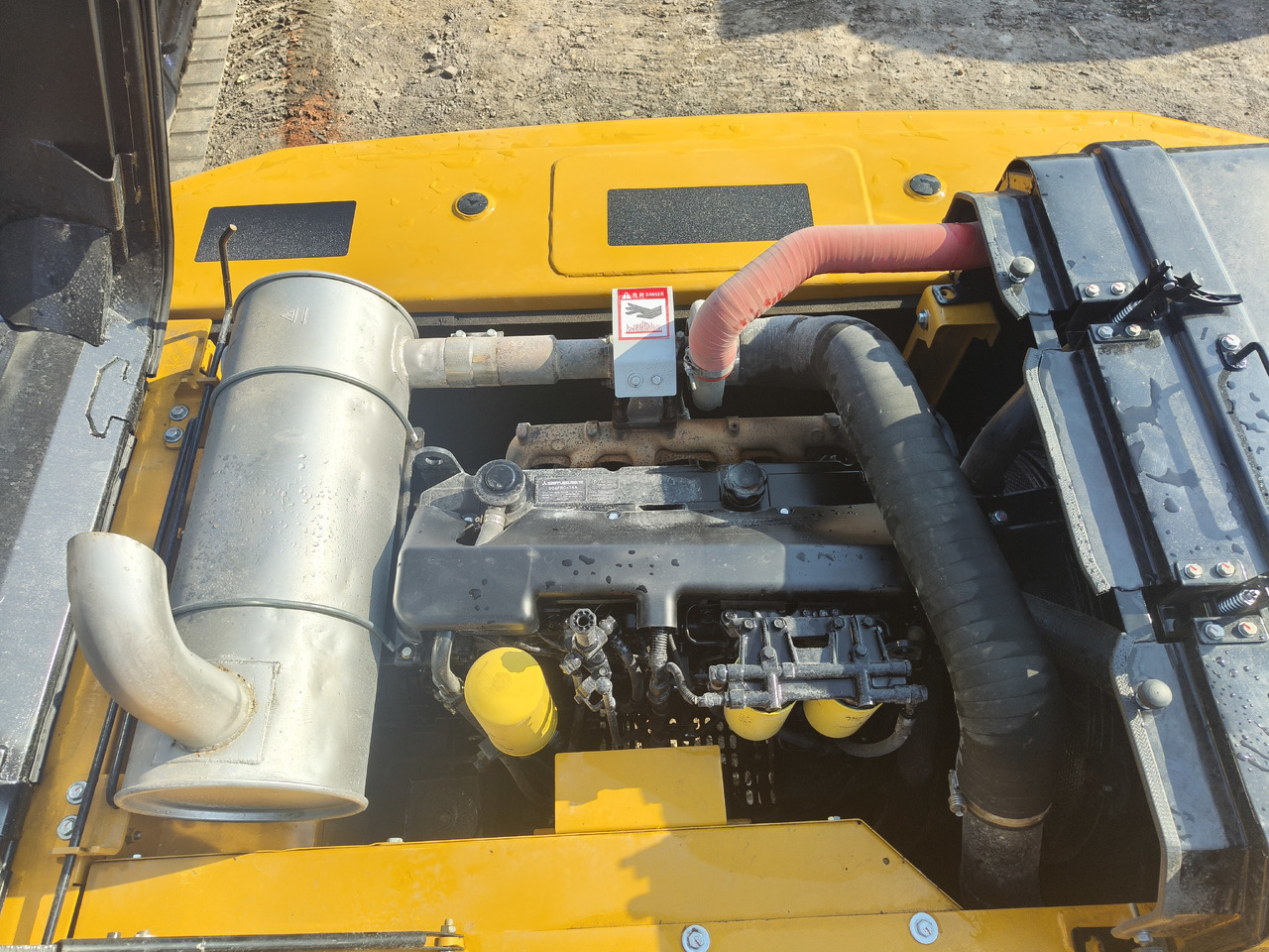 Crawler excavator SANY SY265C: picture 10