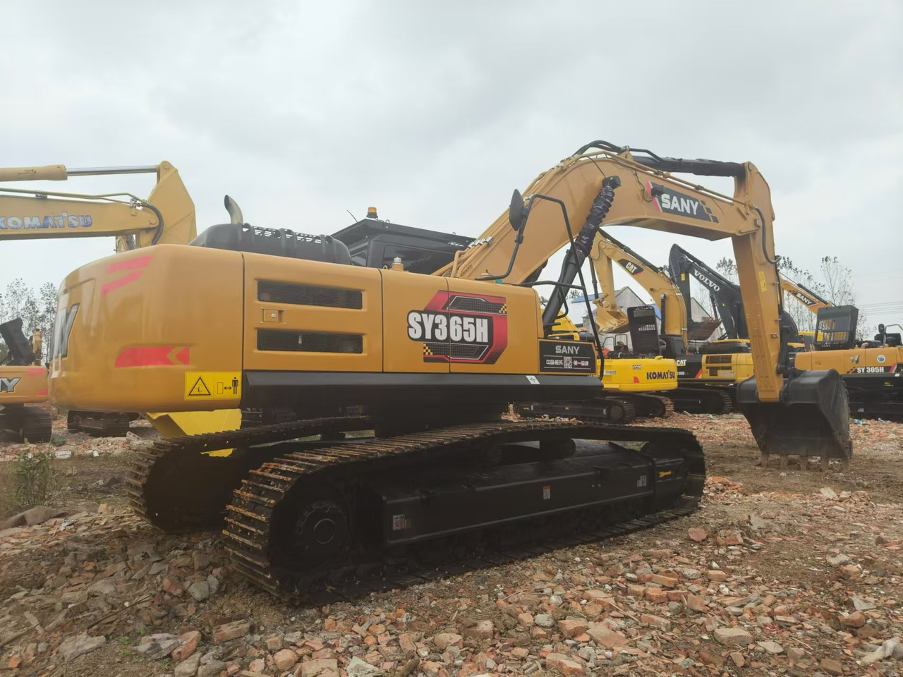 SANY SY365H - Crawler excavator: picture 1 SANY SY365H - Crawler excavator: picture 1