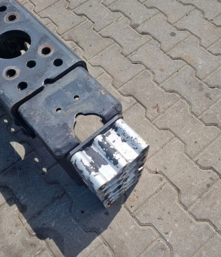 BELKA RAMY MOCOWANIE ZACZEPU HAKA RENAULT PREMIUM MAGNUM KERAX LANDER DXI GAMA T C K VOLVO FH Renault 12 - Suspension for Truck: picture 5 BELKA RAMY MOCOWANIE ZACZEPU HAKA RENAULT PREMIUM MAGNUM KERAX LANDER DXI GAMA T C K VOLVO FH Renault 12 - Suspension for Truck: picture 5