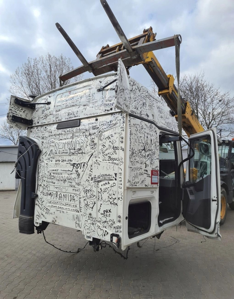 Cab GOŁA SZKIELET POSZYCIE BLACHA RENAULT GAMA T HIGH WYSOKA KABINA: picture 8